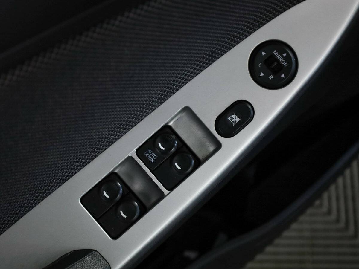 Hyundai Solaris б/у, 2013, Автоматическая. Фото: #21