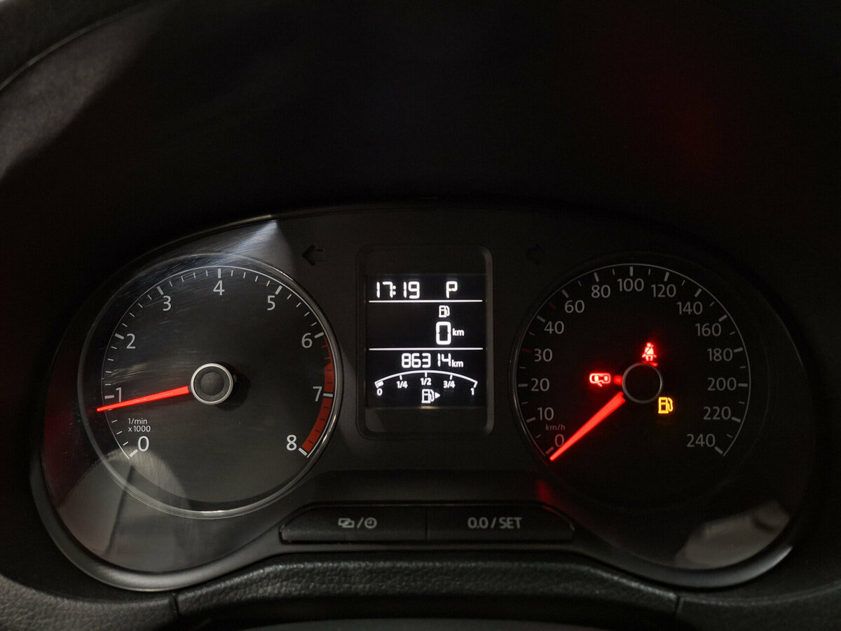 Volkswagen Polo б/у, 2017, Автоматическая. Фото: #12