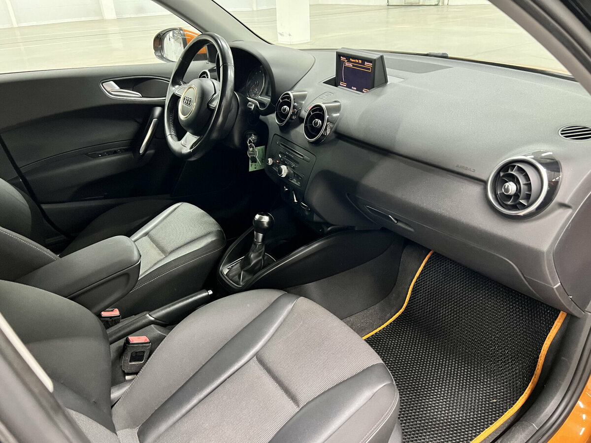 Audi A1 б/у, 2013, Роботизированная. Фото: #10