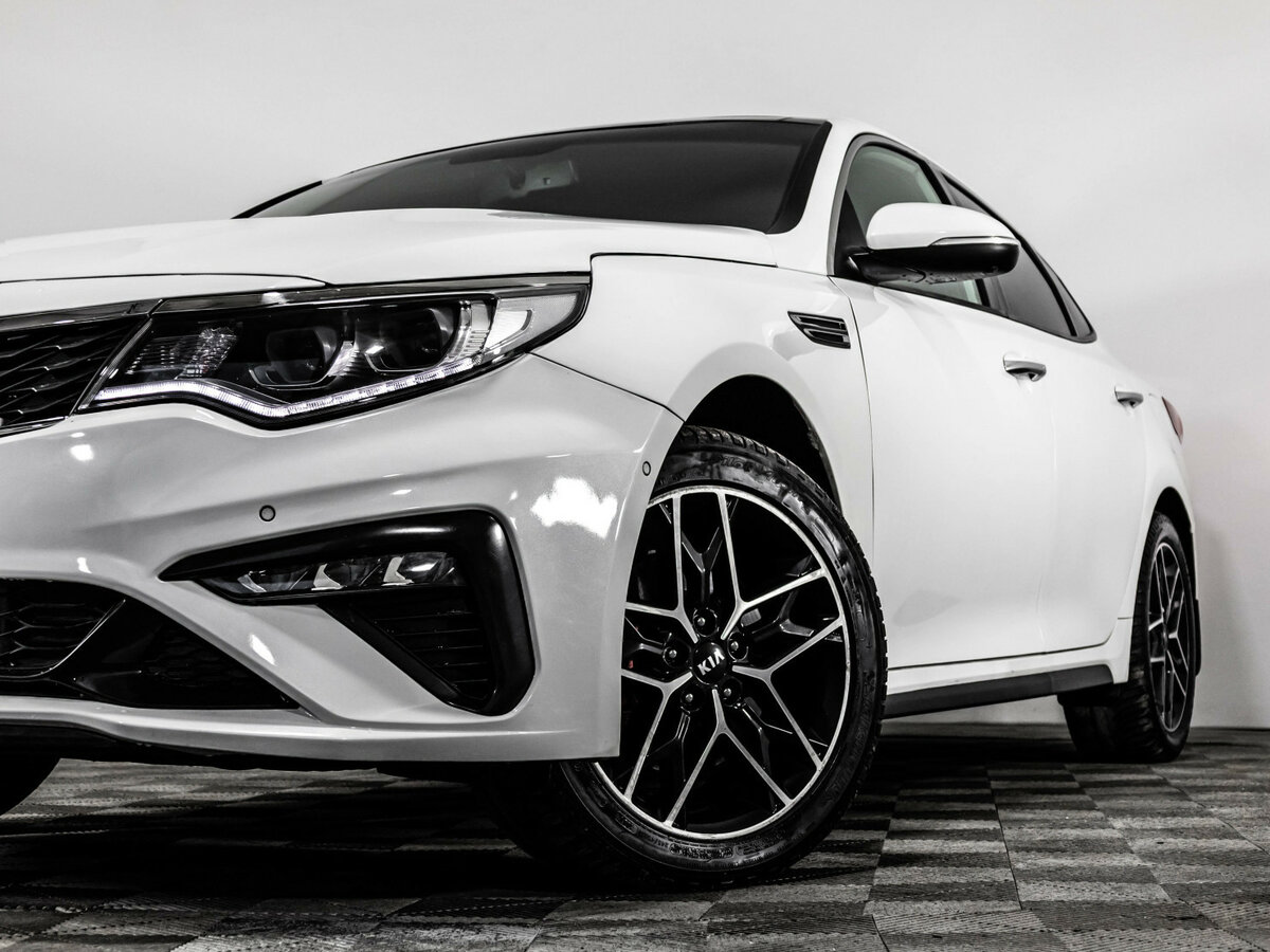 Kia Optima б/у, 2018, Автоматическая. Фото: #1