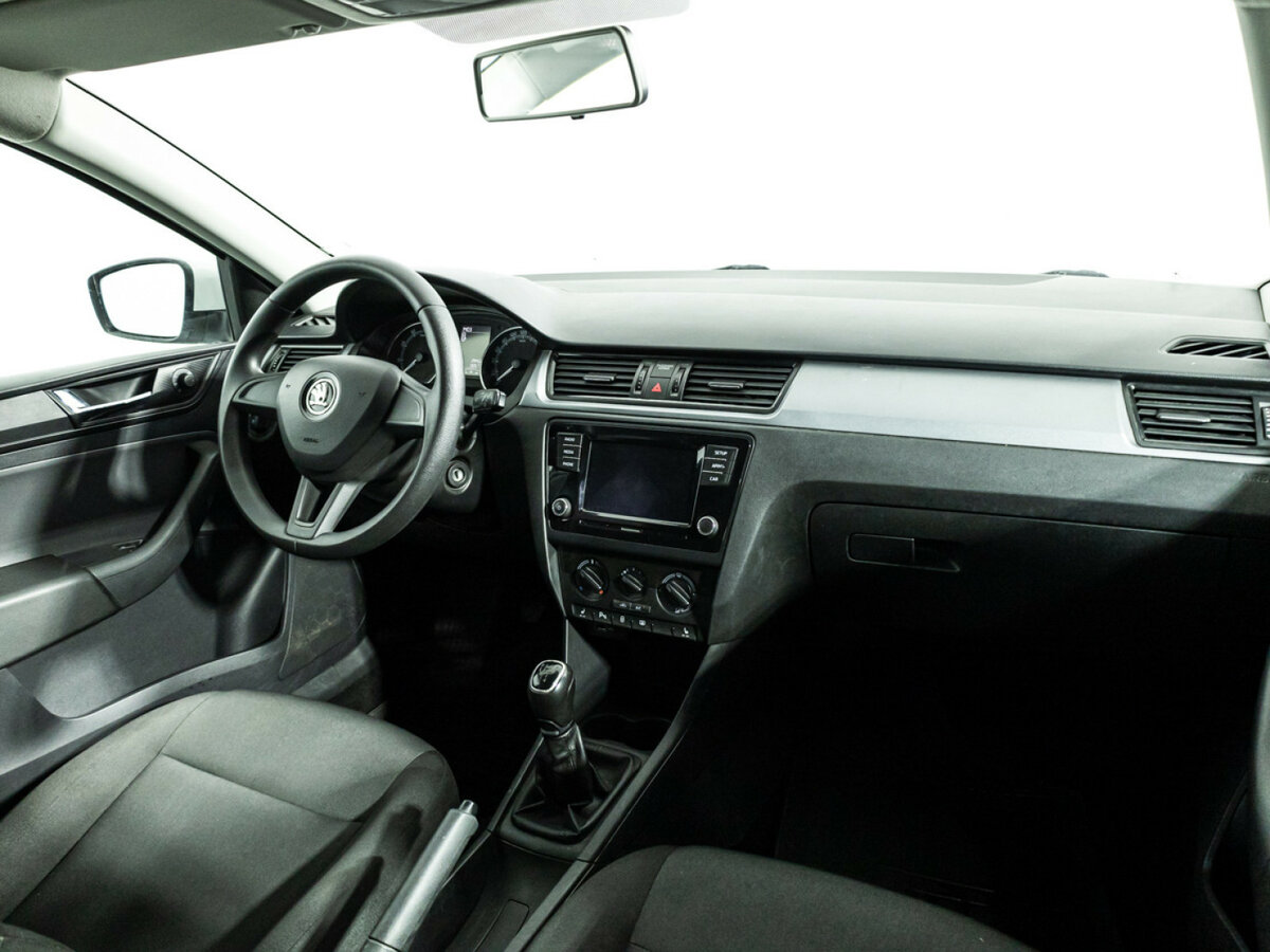 Skoda Rapid б/у, 2018, Механическая. Фото: #8