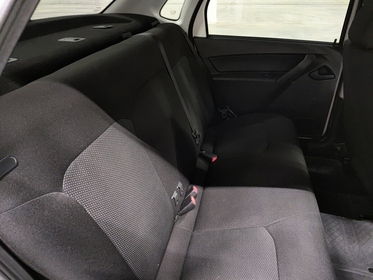 Lada (ВАЗ) Granta б/у, 2019, Механическая. Фото: #9