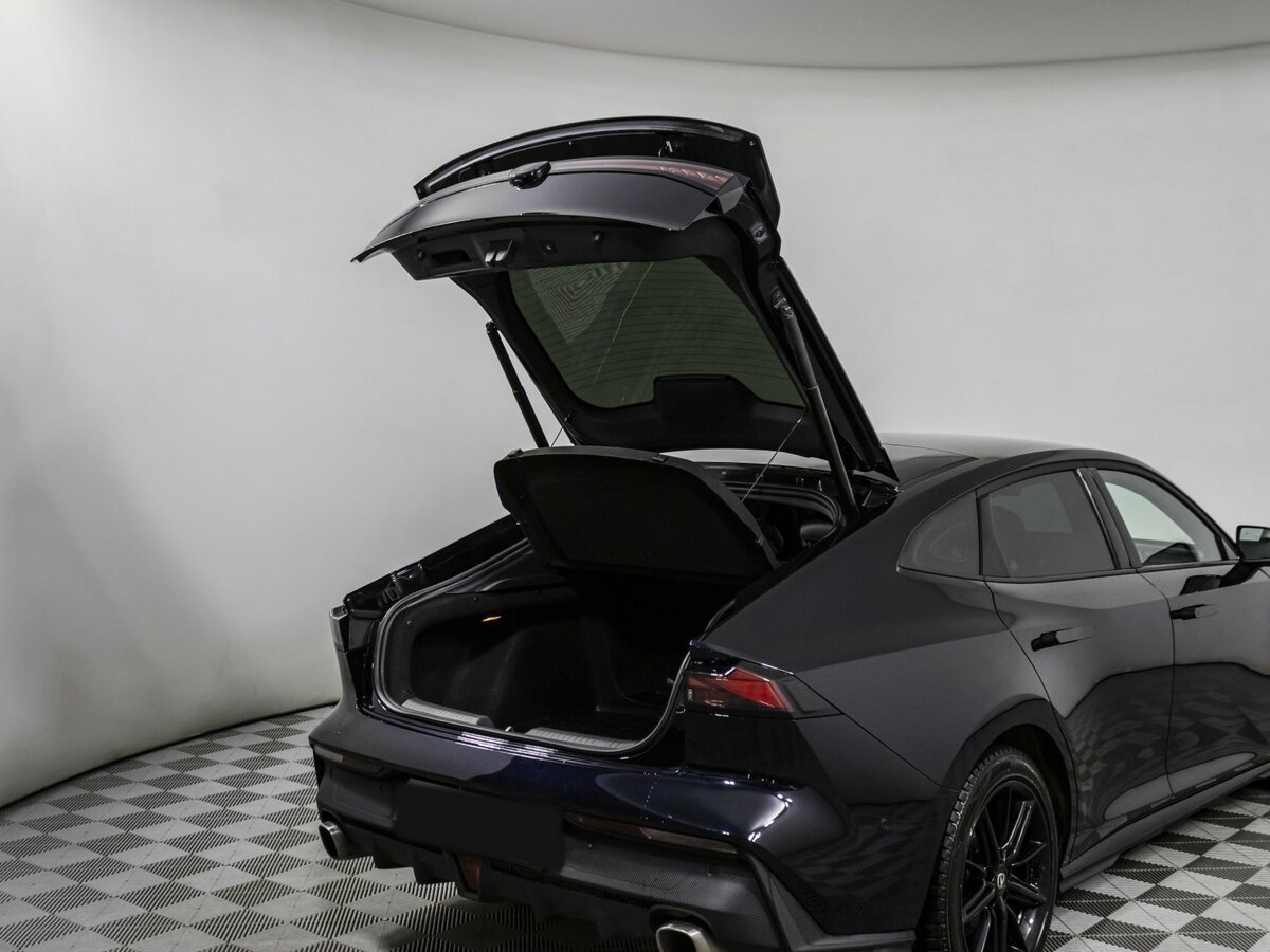 Changan UNI-V б/у, 2023, Роботизированная. Фото: #18