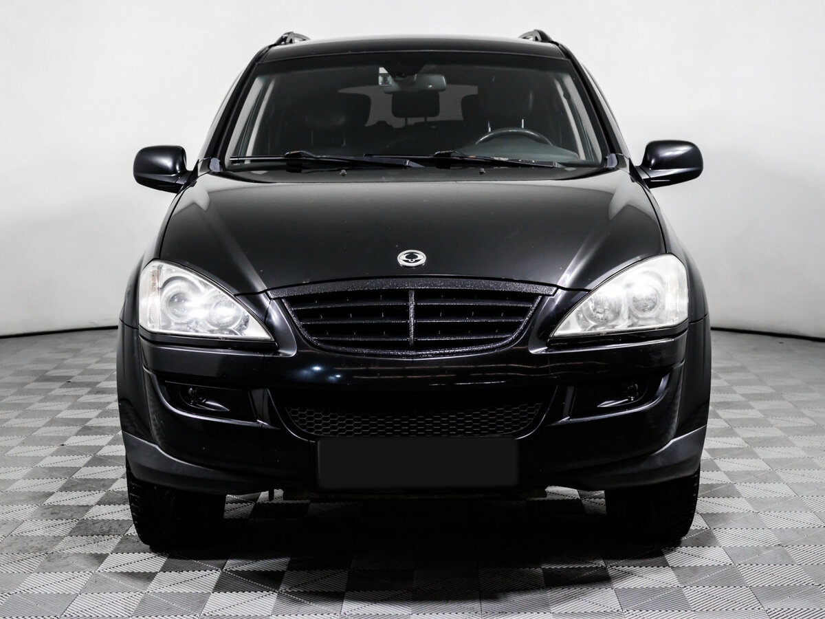 SsangYong Kyron б/у, 2012, Автоматическая. Фото: #1