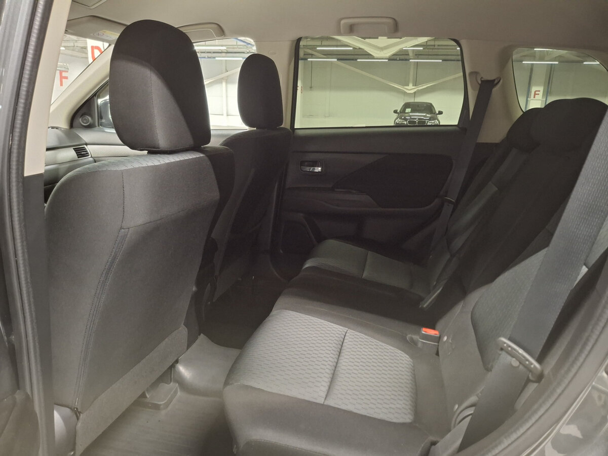 Mitsubishi Outlander б/у, 2015, Вариатор. Фото: #10