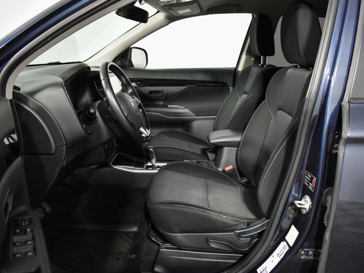 Mitsubishi Outlander б/у, 2019, Вариатор. Фото: #9