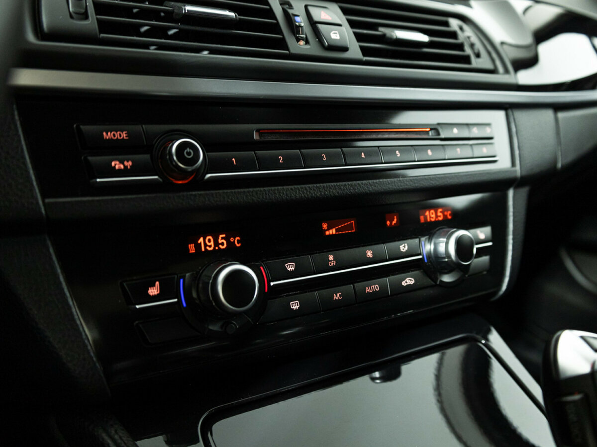 BMW 5 серии б/у, 2016, Автоматическая. Фото: #15