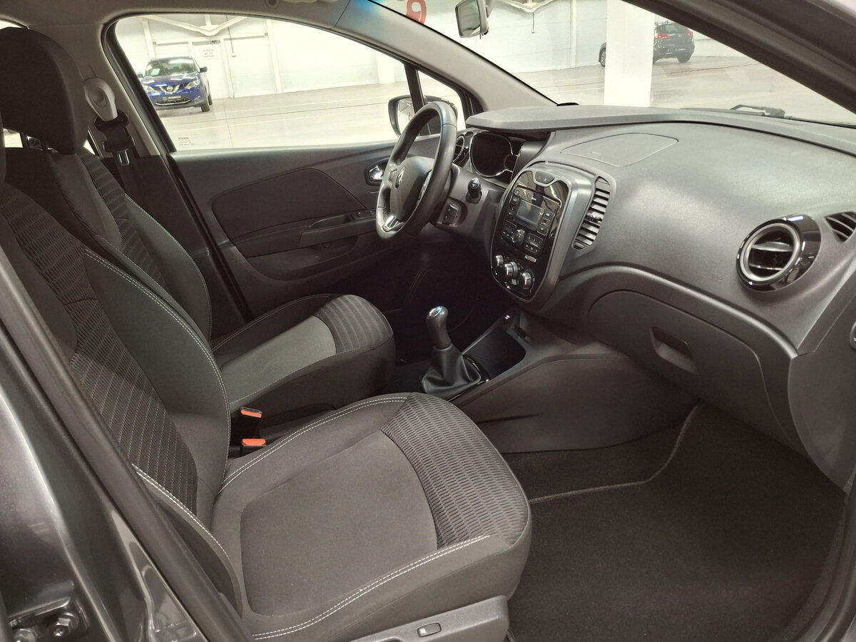 Renault Kaptur б/у, 2018, Механическая. Фото: #10