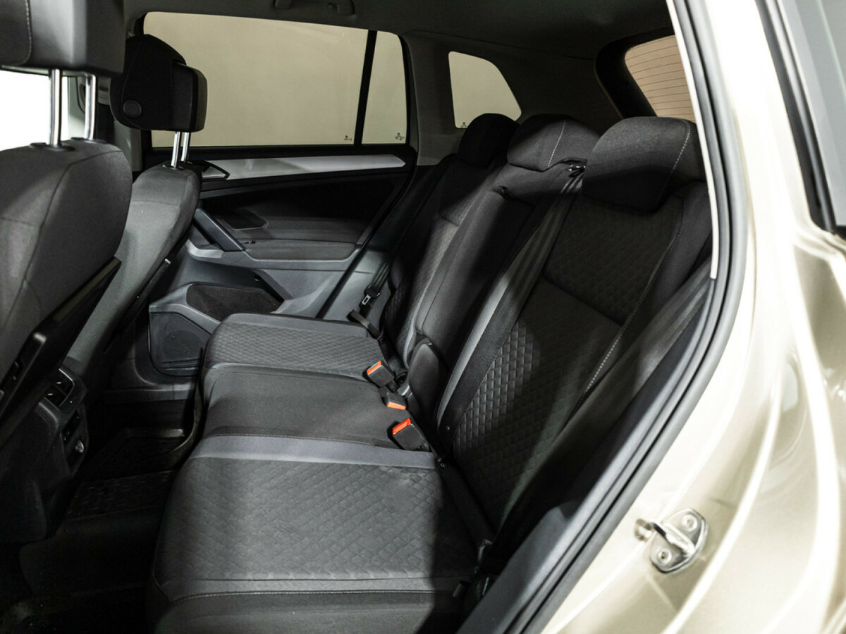 Volkswagen Tiguan б/у, 2017, Роботизированная. Фото: #7