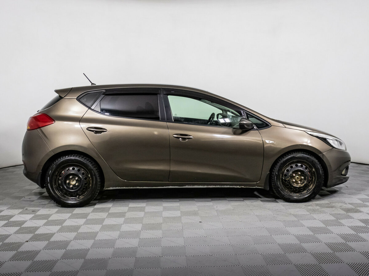 Kia Ceed б/у, 2012, Автоматическая. Фото: #3