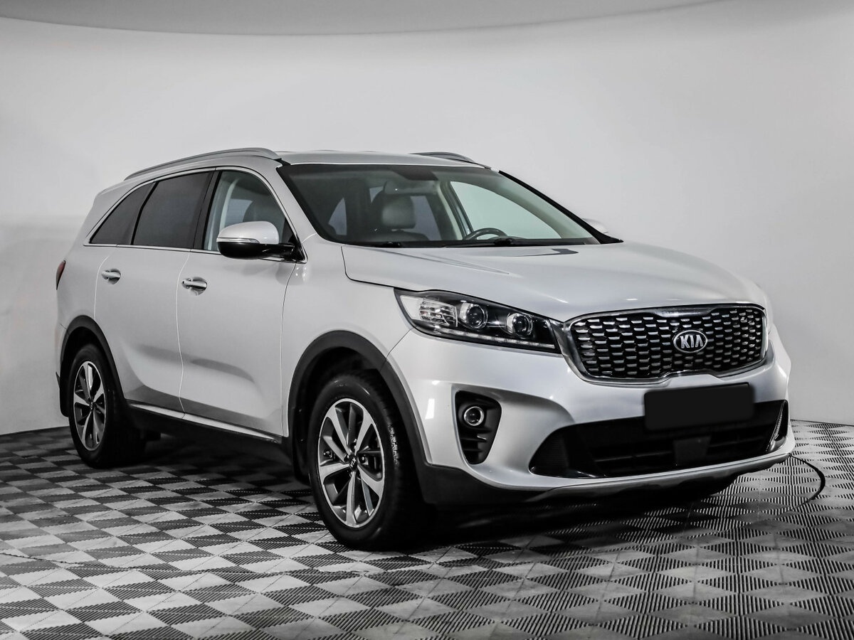 Kia Sorento б/у, 2018, Автоматическая. Фото: #2