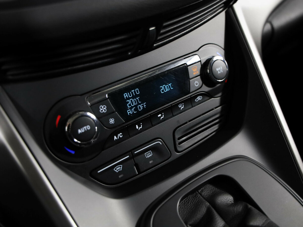 Ford Kuga б/у, 2016, Автоматическая. Фото: #9