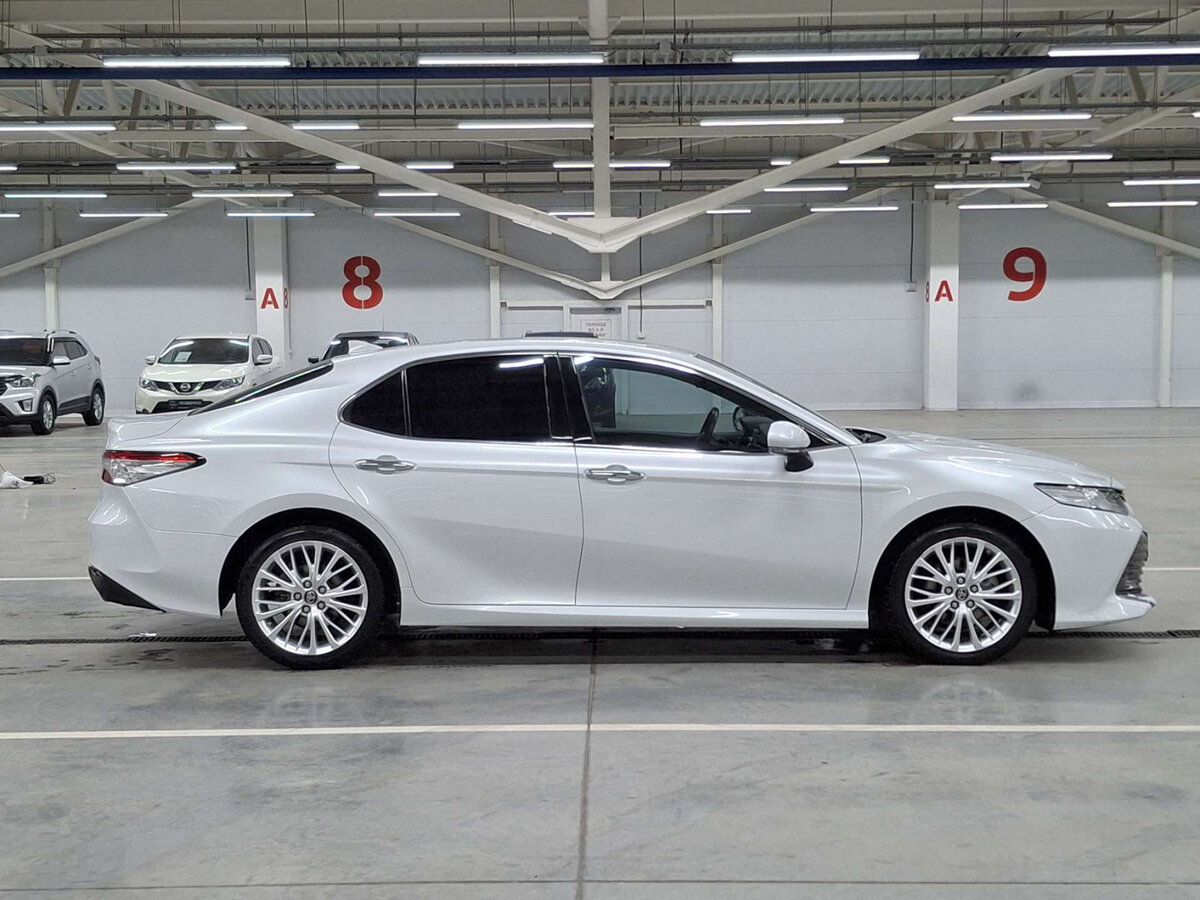 Toyota Camry б/у, 2020, Автоматическая. Фото: #3
