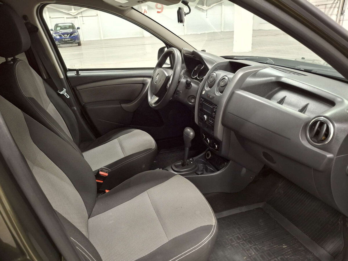 Renault Duster б/у, 2015, Автоматическая. Фото: #9