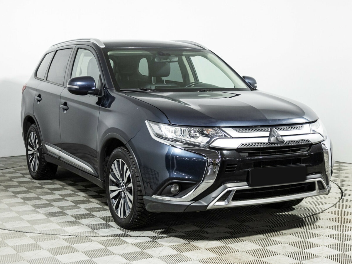 Mitsubishi Outlander б/у, 2019, Вариатор. Фото: #2