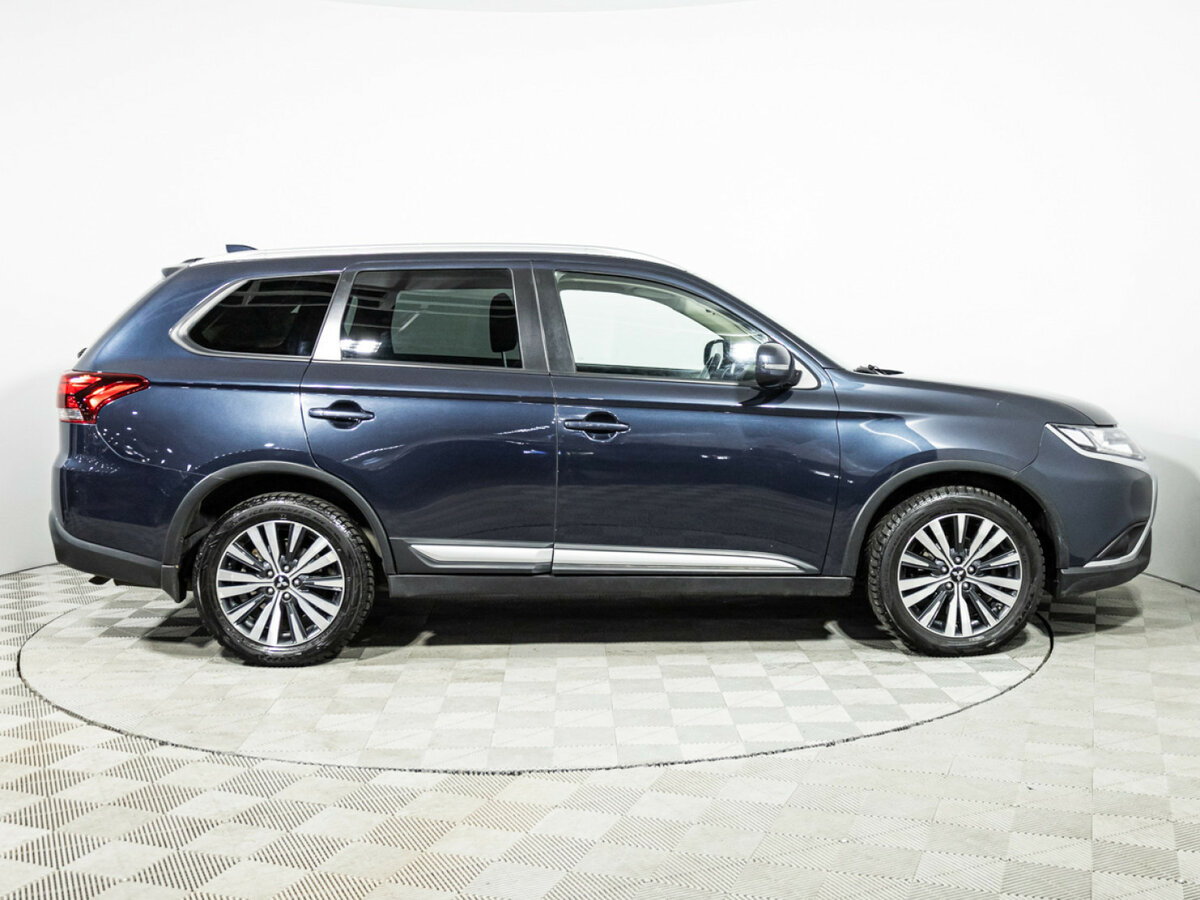 Mitsubishi Outlander б/у, 2019, Вариатор. Фото: #3