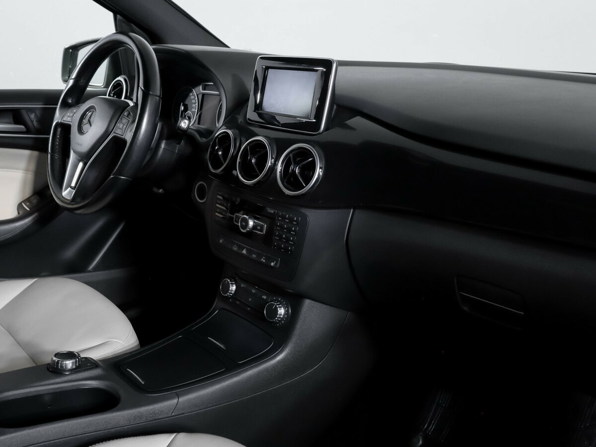 Mercedes-Benz B-Класс б/у, 2013, Роботизированная. Фото: #6