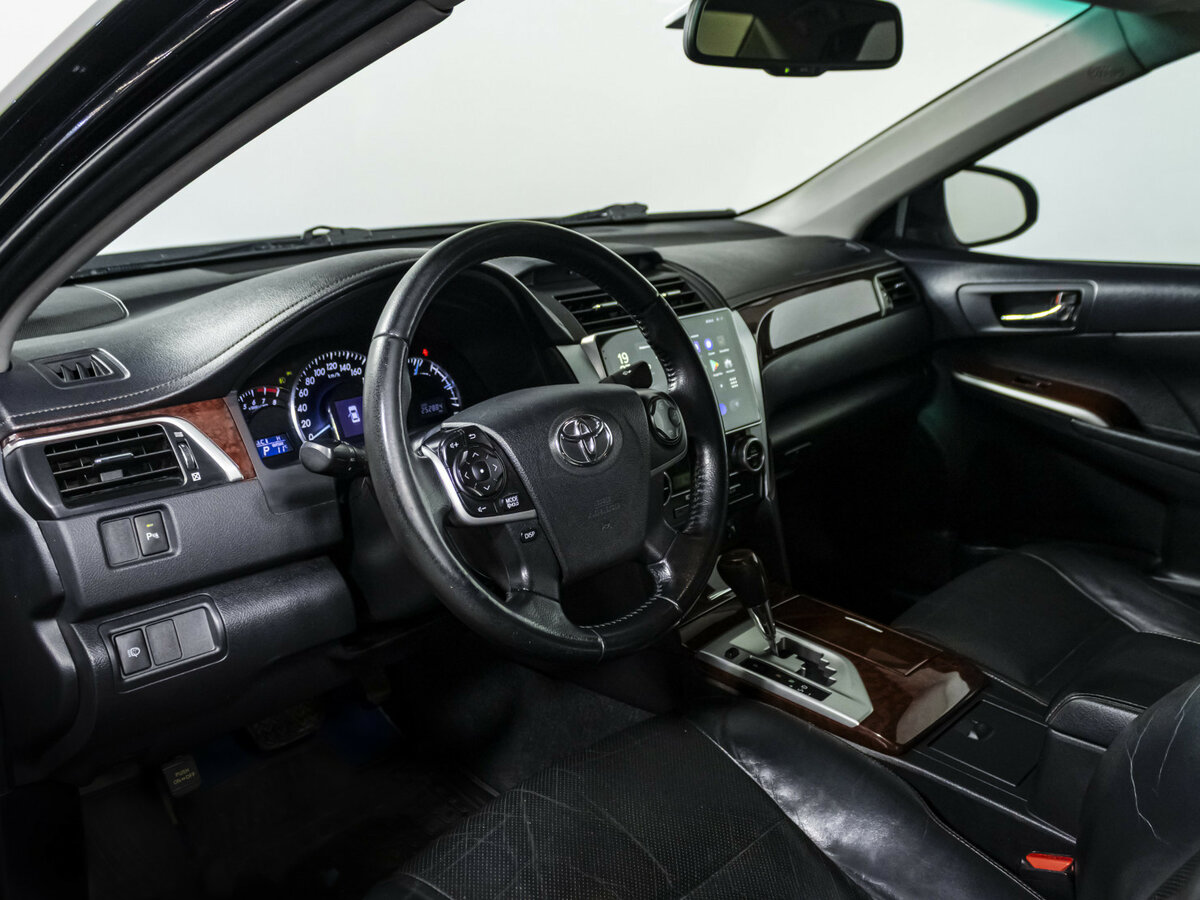Toyota Camry б/у, 2012, Автоматическая. Фото: #8