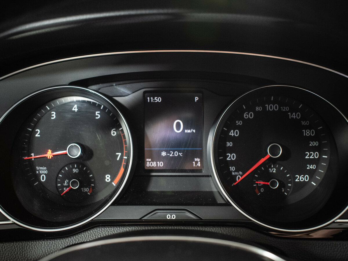 Volkswagen Passat б/у, 2017, Роботизированная. Фото: #11