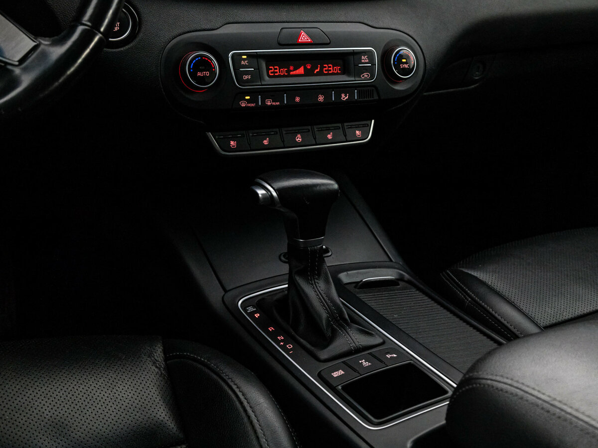 Kia Sorento б/у, 2018, Автоматическая. Фото: #9