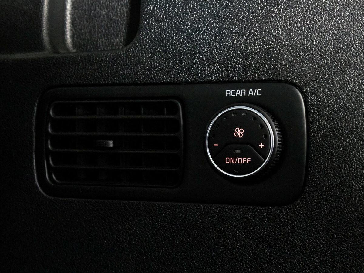 Kia Sorento б/у, 2018, Автоматическая. Фото: #19