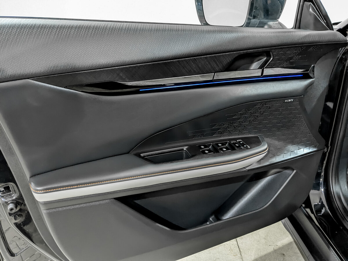 Changan UNI-V б/у, 2023, Роботизированная. Фото: #18