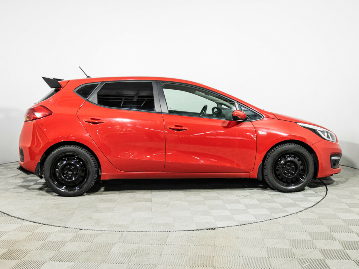 Kia Ceed б/у, 2016, Автоматическая. Фото: #3