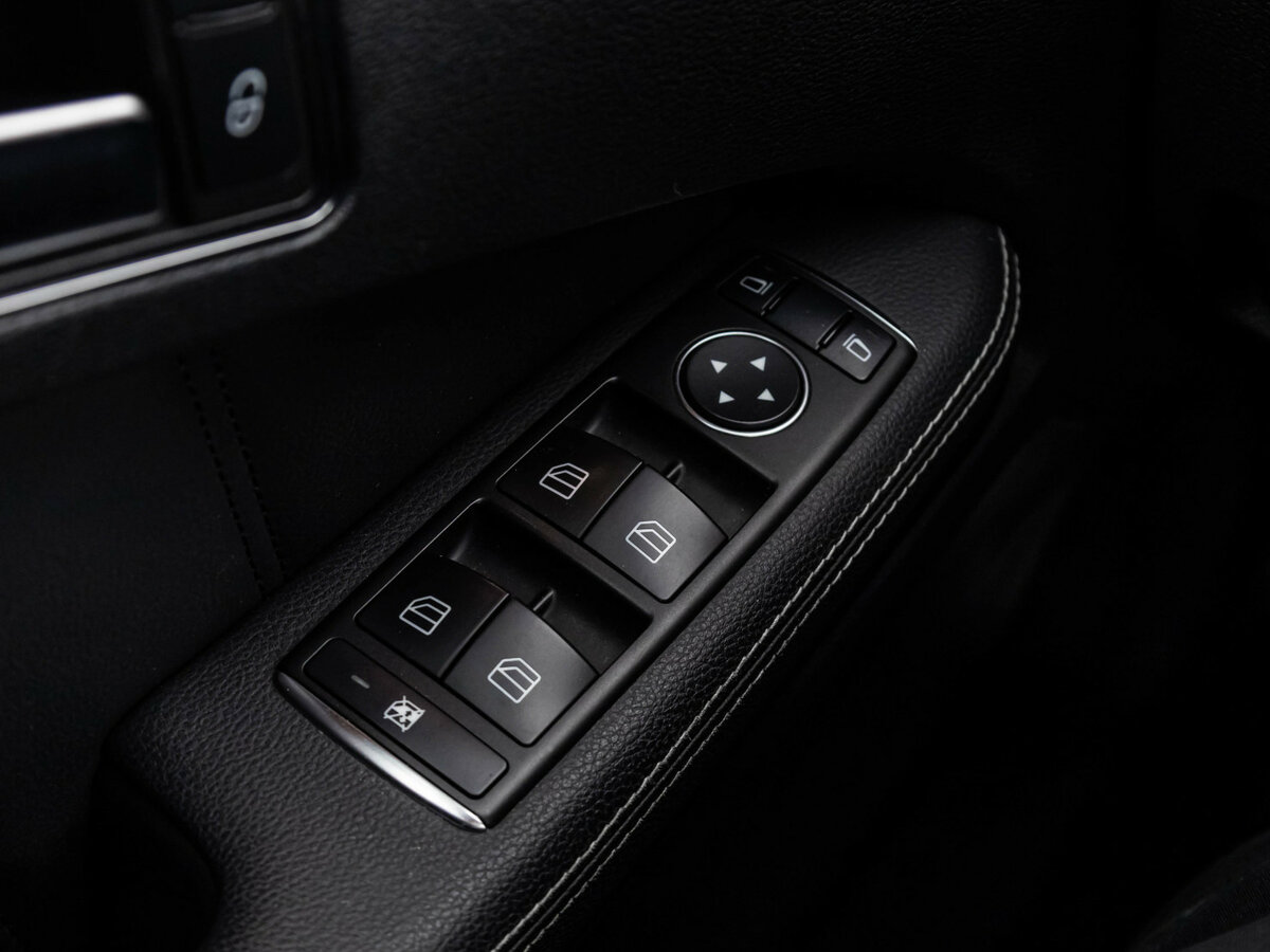 Mercedes-Benz E-Класс б/у, 2012, Автоматическая. Фото: #11