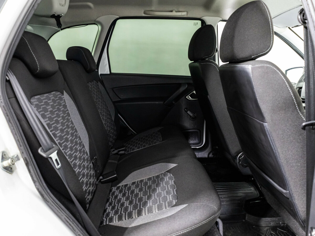 Lada (ВАЗ) Granta б/у, 2023, Механическая. Фото: #14