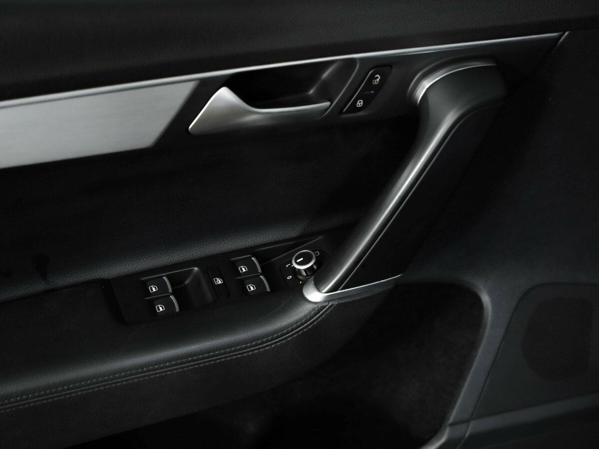 Volkswagen Passat б/у, 2014, Роботизированная. Фото: #24