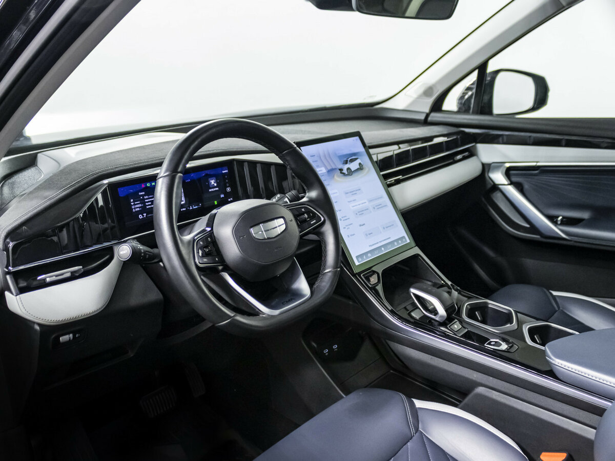 Geely Atlas б/у, 2024, Автоматическая. Фото: #8