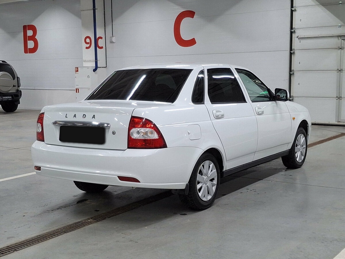 Lada (ВАЗ) Priora б/у, 2017, Механическая. Фото: #4